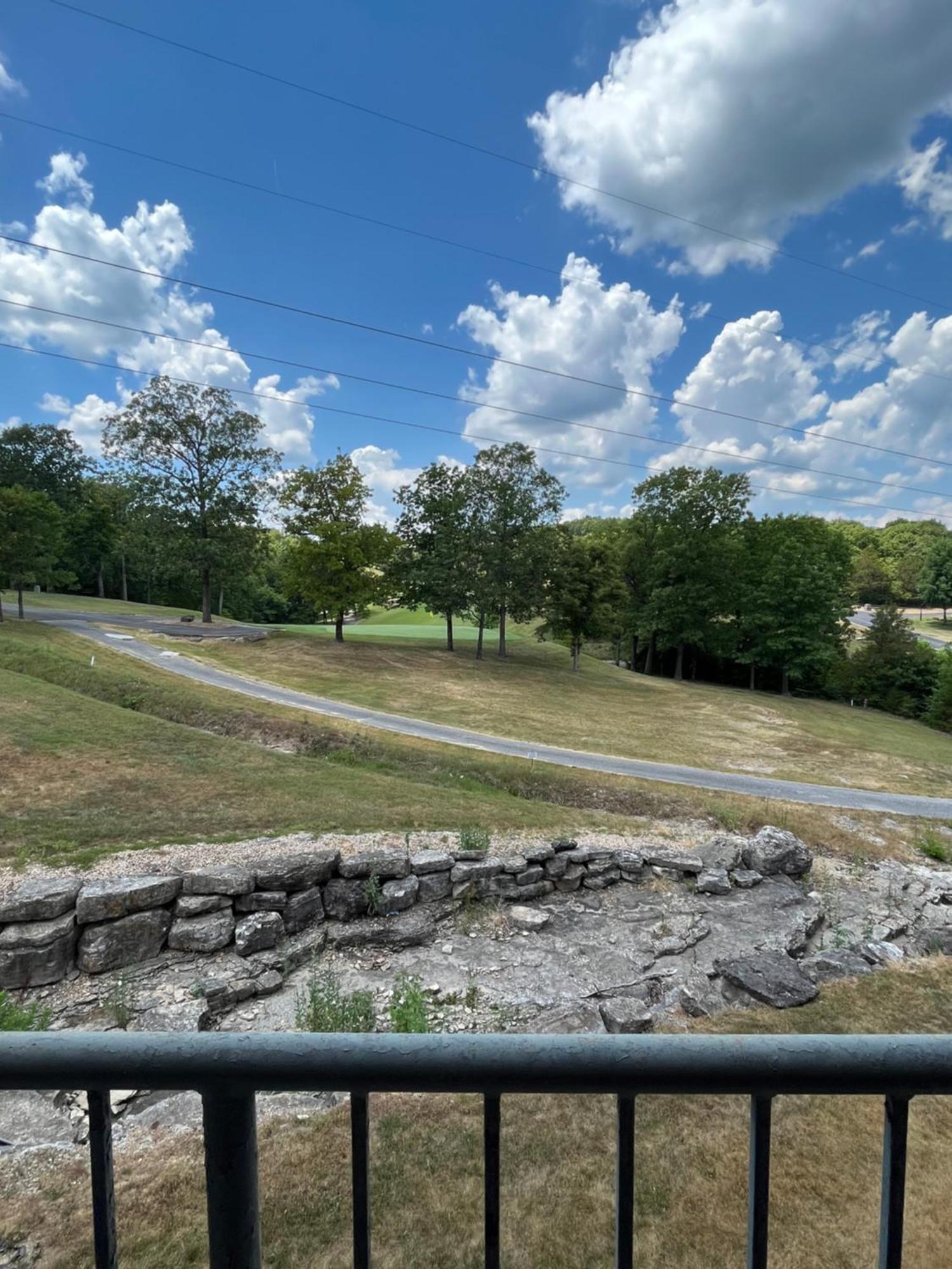 Couples Condo Retreat Overlooking Golf Course Branson West Exterior foto